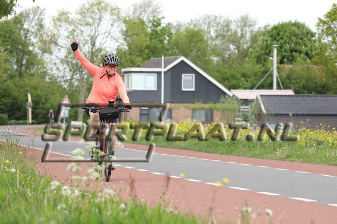 EM6262.jpg